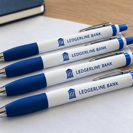 Custom Retractable Plastic Pens